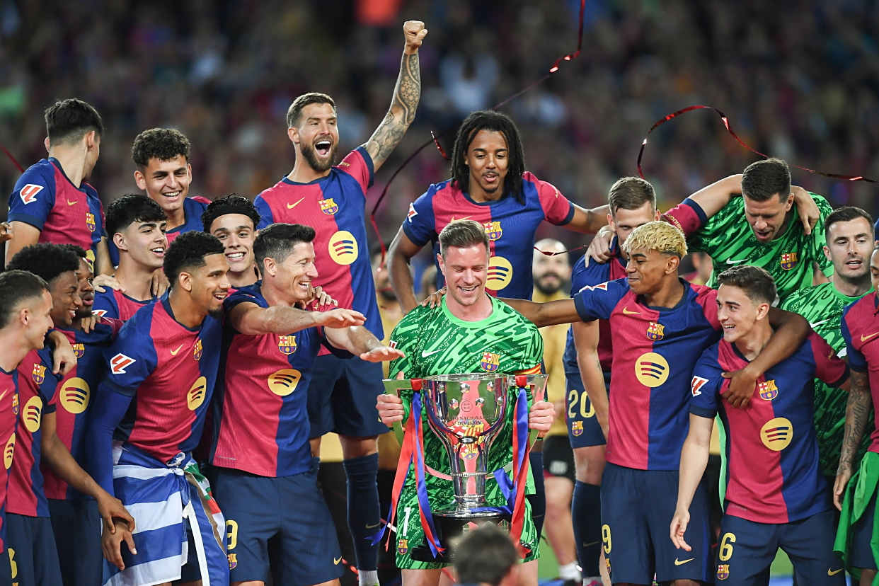 九游-包含赛前荷甲焦点战；葡萄牙体育刷新队史纪录；话题不断；更衣室氛围转暖的词条