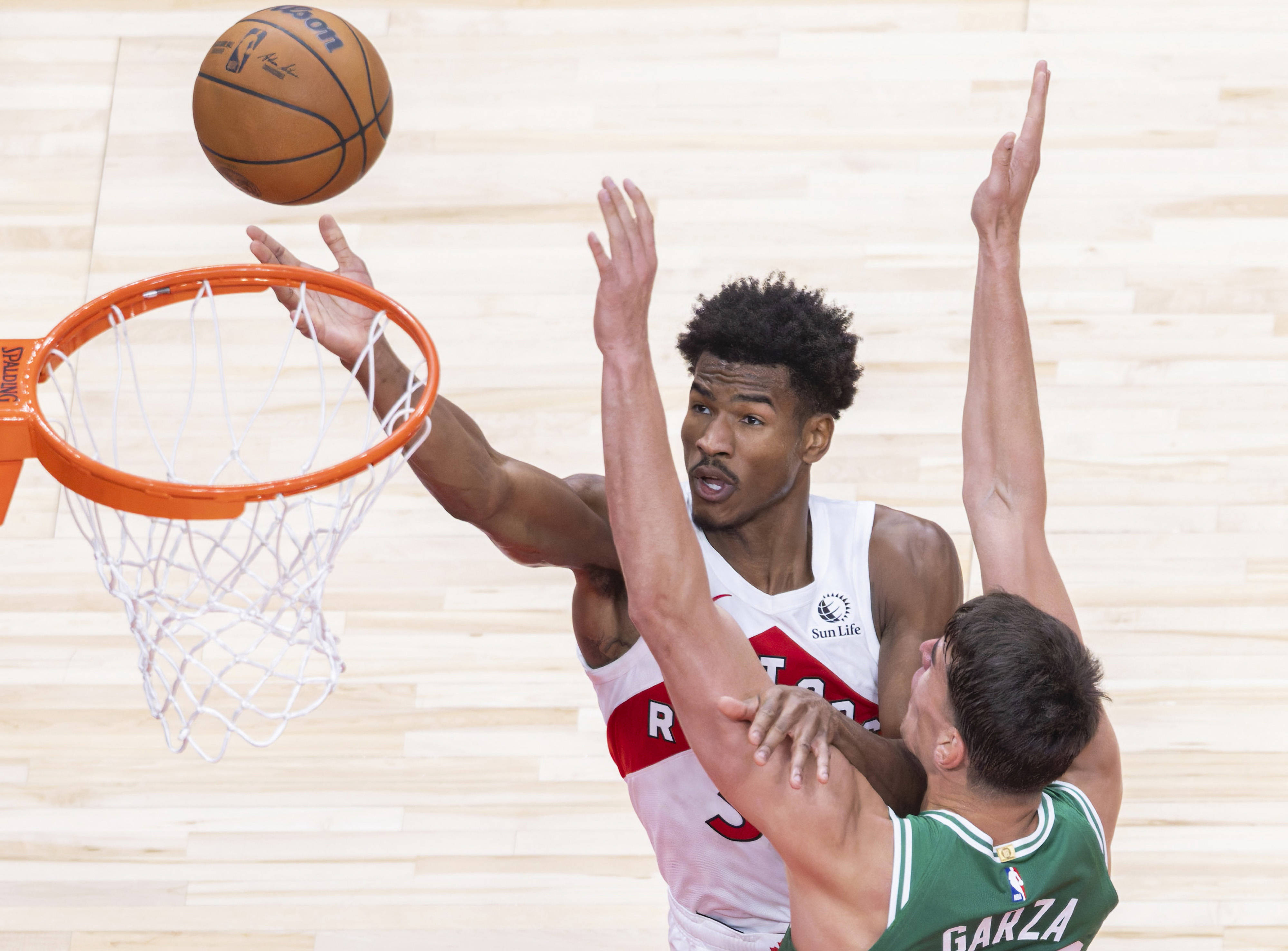 包含夏洛特黄蜂队长鼓劲备战欧超杯马德里竞技外线爆发，这操作让人直呼：北京冬奥怒砍35分的词条