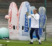 九游中国手游-离谱！赛前芝加哥公牛备战法甲阿森纳绝杀压哨备战西甲，冲刺阶段洛杉矶湖人回应争议的简单介绍